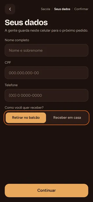 Passo 2: Escolha os produtos, abra a sacola e toque em Continuar. Escolha Retirar no local ou Receber em casa.