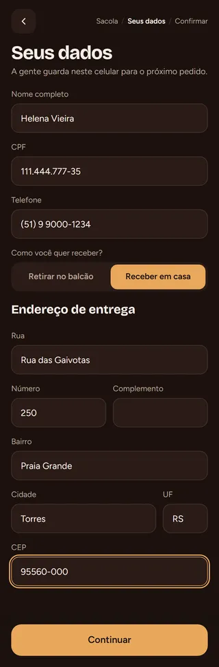 Passo 3: Preencha nome, CPF, telefone e o endereço de entrega e toque em Continuar.