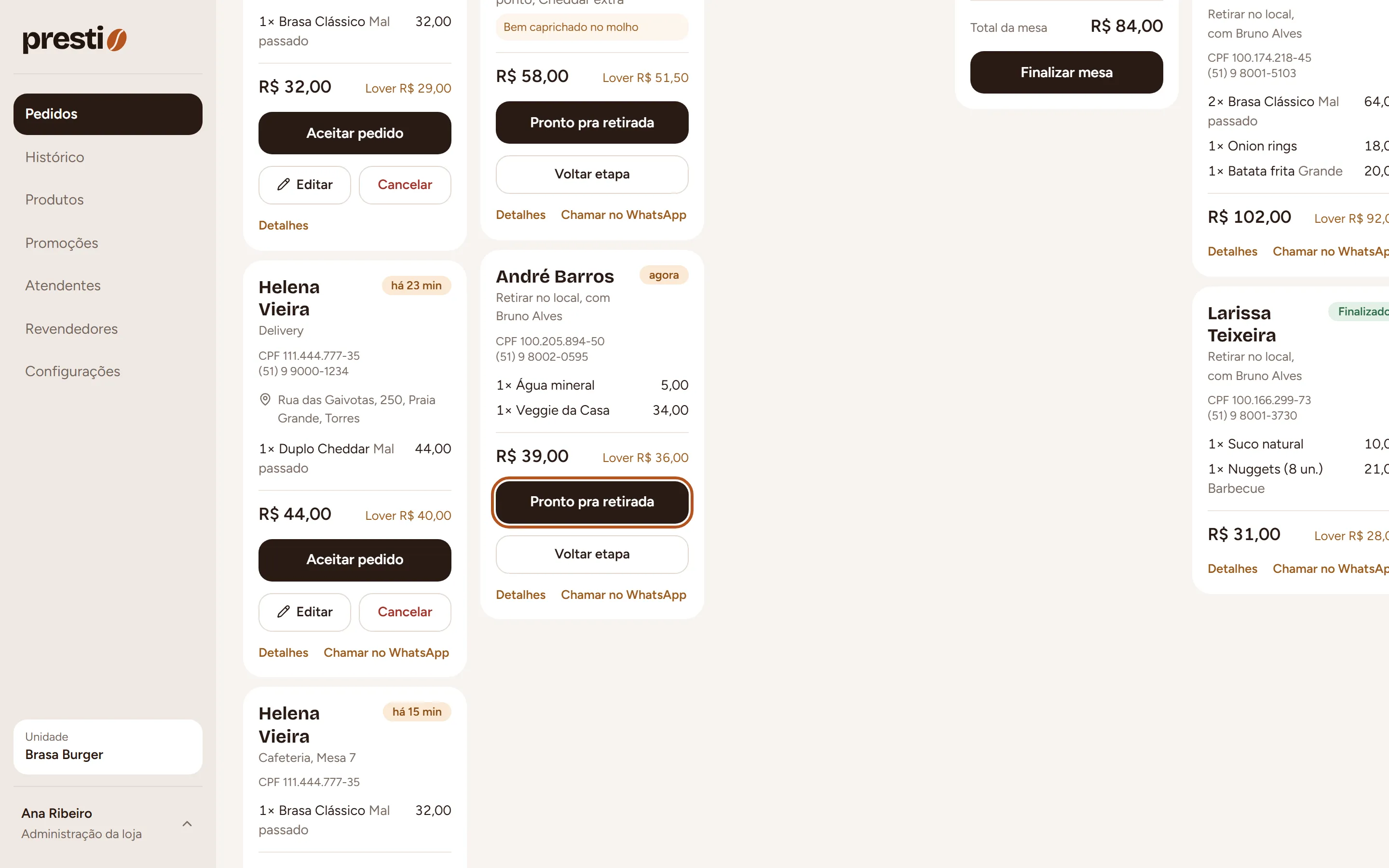 Passo 1: Clique no botão principal do card. O nome dele diz o que acontece: Pronto pra retirada, Saiu pra entrega, Entregue ou Finalizar.